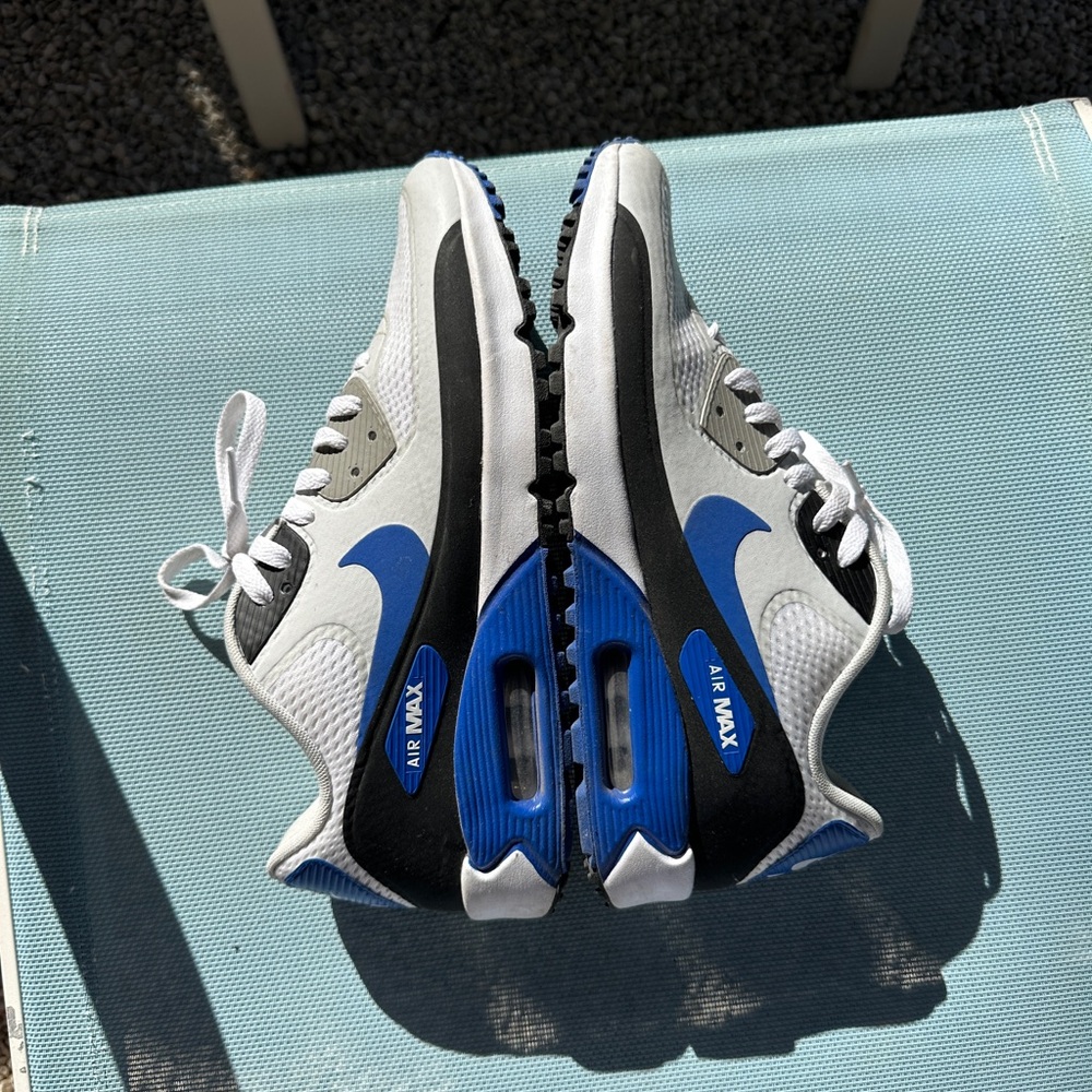 Nike Airmax 90 size 9.5